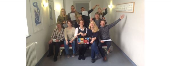 Glückliche Absolventen der Weiterbildung „Ernährungsassistenz für die künstliche Ernährung“